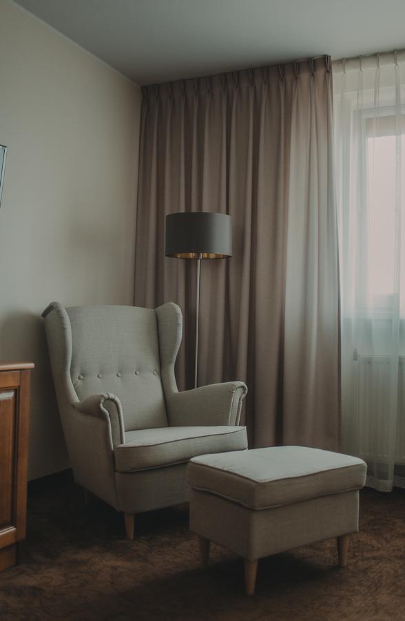 Hotel Restaurant Boss Miłosław Eksteriør bilde